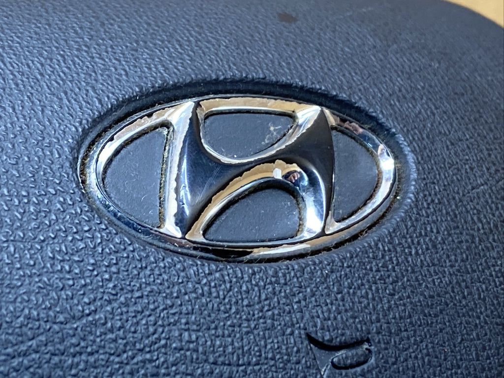 07 10 Hyundai Elantra Front Left Driver Side Steering Wheel Air Bag Airbag Black5