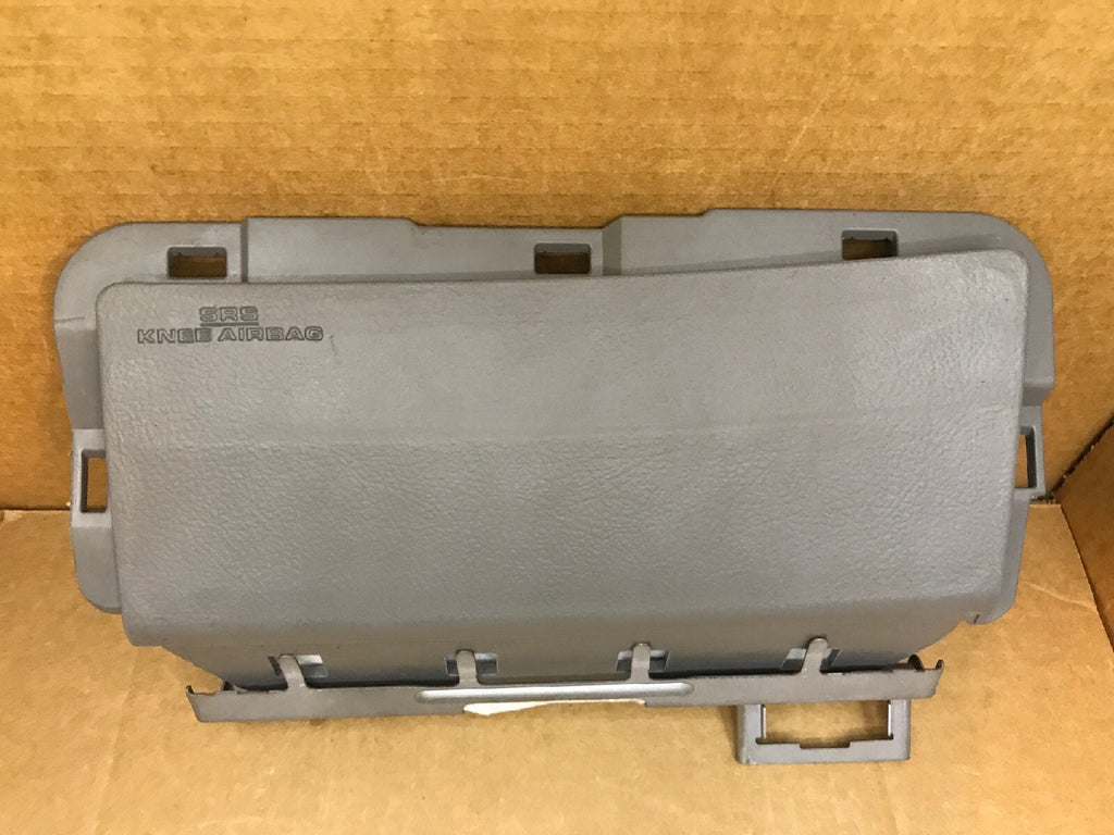 2007 2011 TOYOTA CAMRY FRONT LEFT SIDE DRIVER KNEE LOWER AIRBAG AIR BAG GRAY2