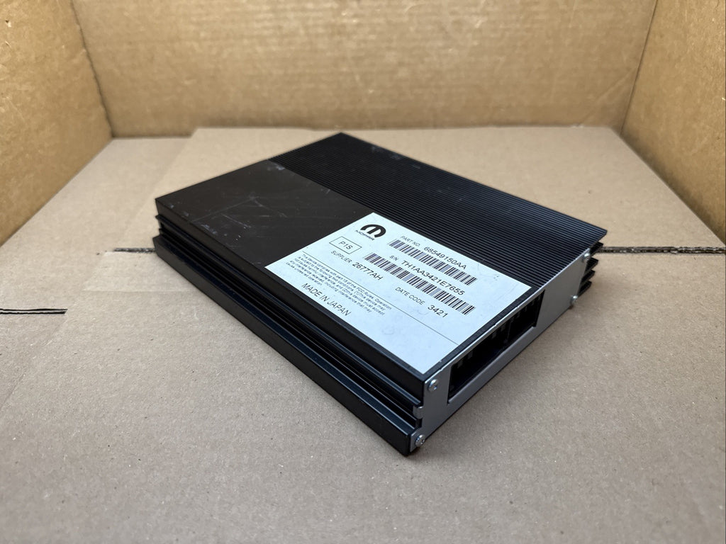 2017 2023 Charger Challenger Chrysler 300 Audio Amplifier Amp OEM 68549150AA3