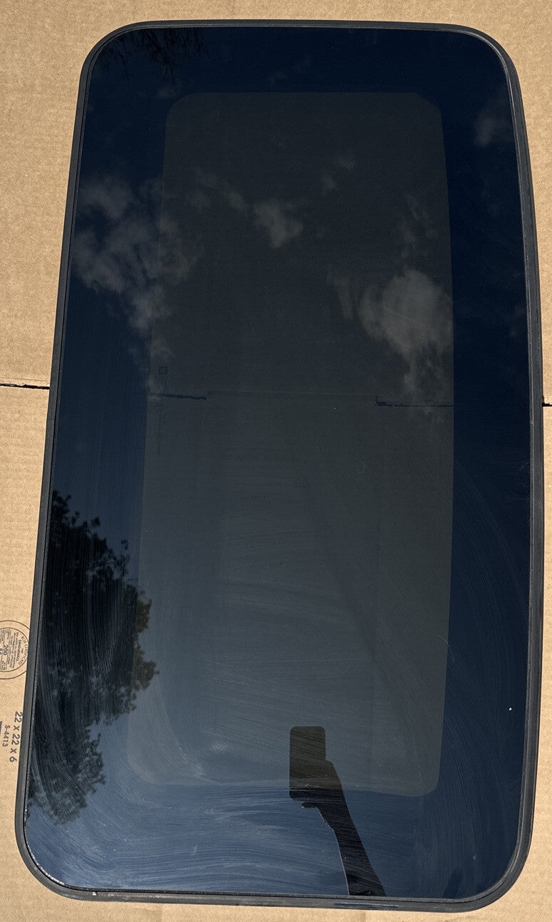 2014 2019 Chevy Sonic Sun Roof Sunroof Window Glass OEM1