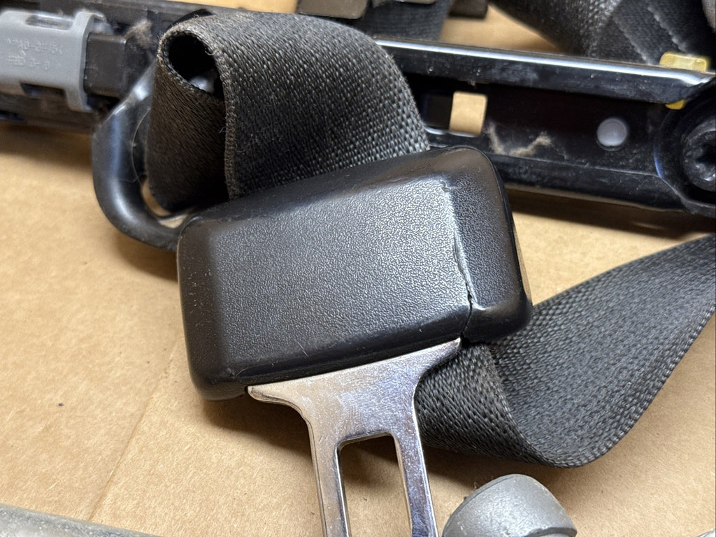 2010 2017 Equinox Terrain Driver Passenger Front Seat Belt Seatbelt Retractors5