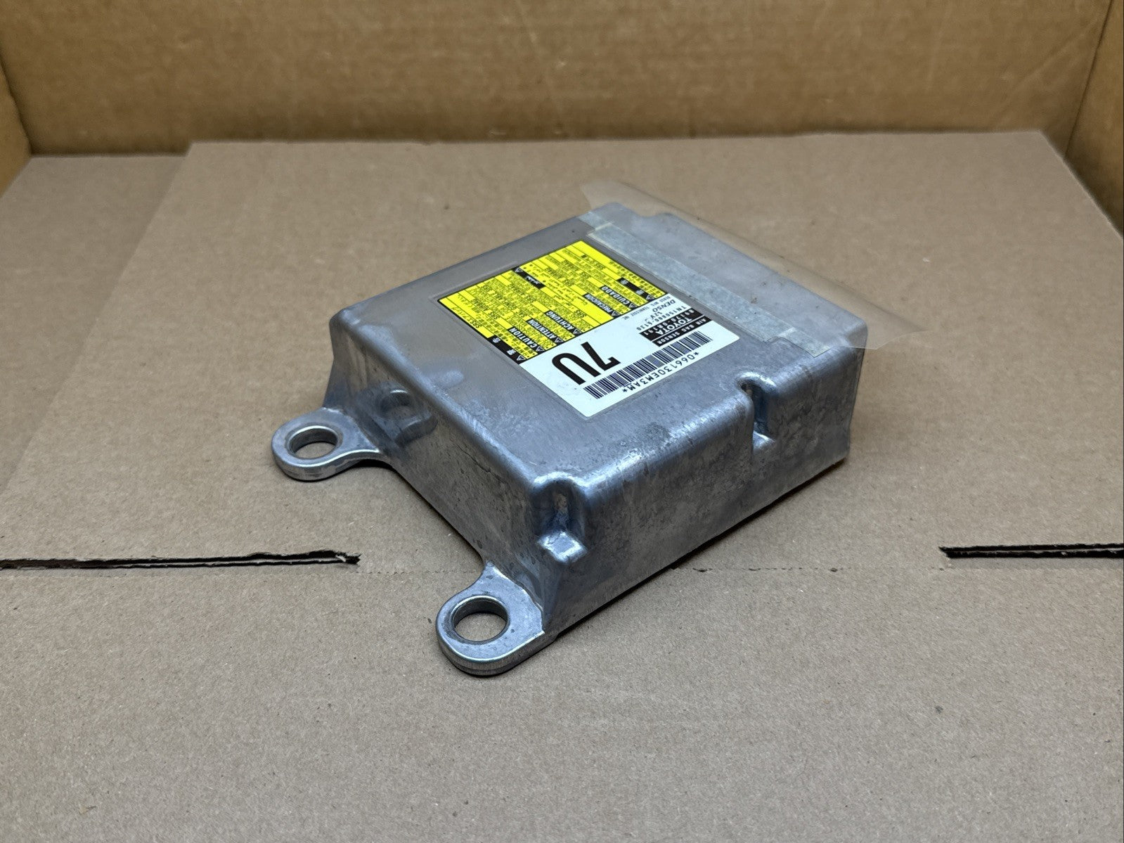 2016 2018 Toyota Rav 4 Rav4 Air Bag Airbag Control Module Computer 89170 0R1916