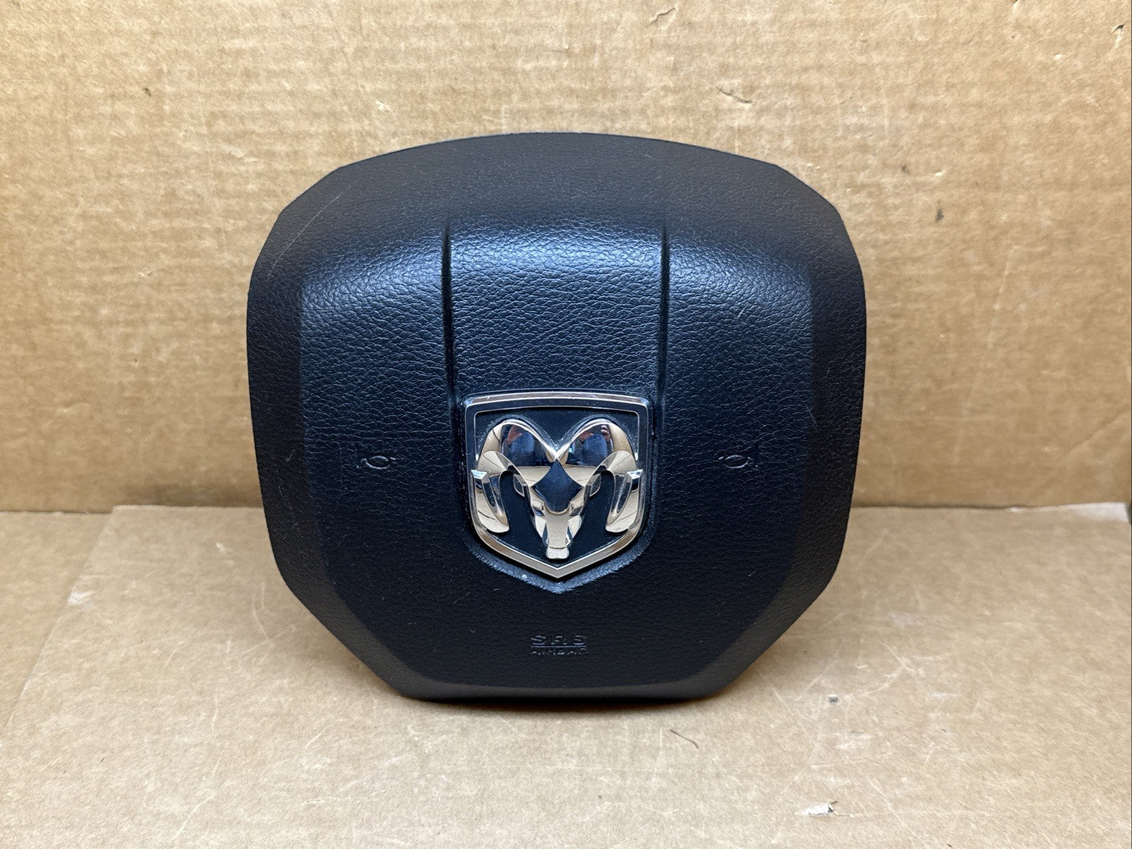 2013 2017 Ram Truck 1500 Front Left Driver Side Steering Wheel Air Bag Airbag0