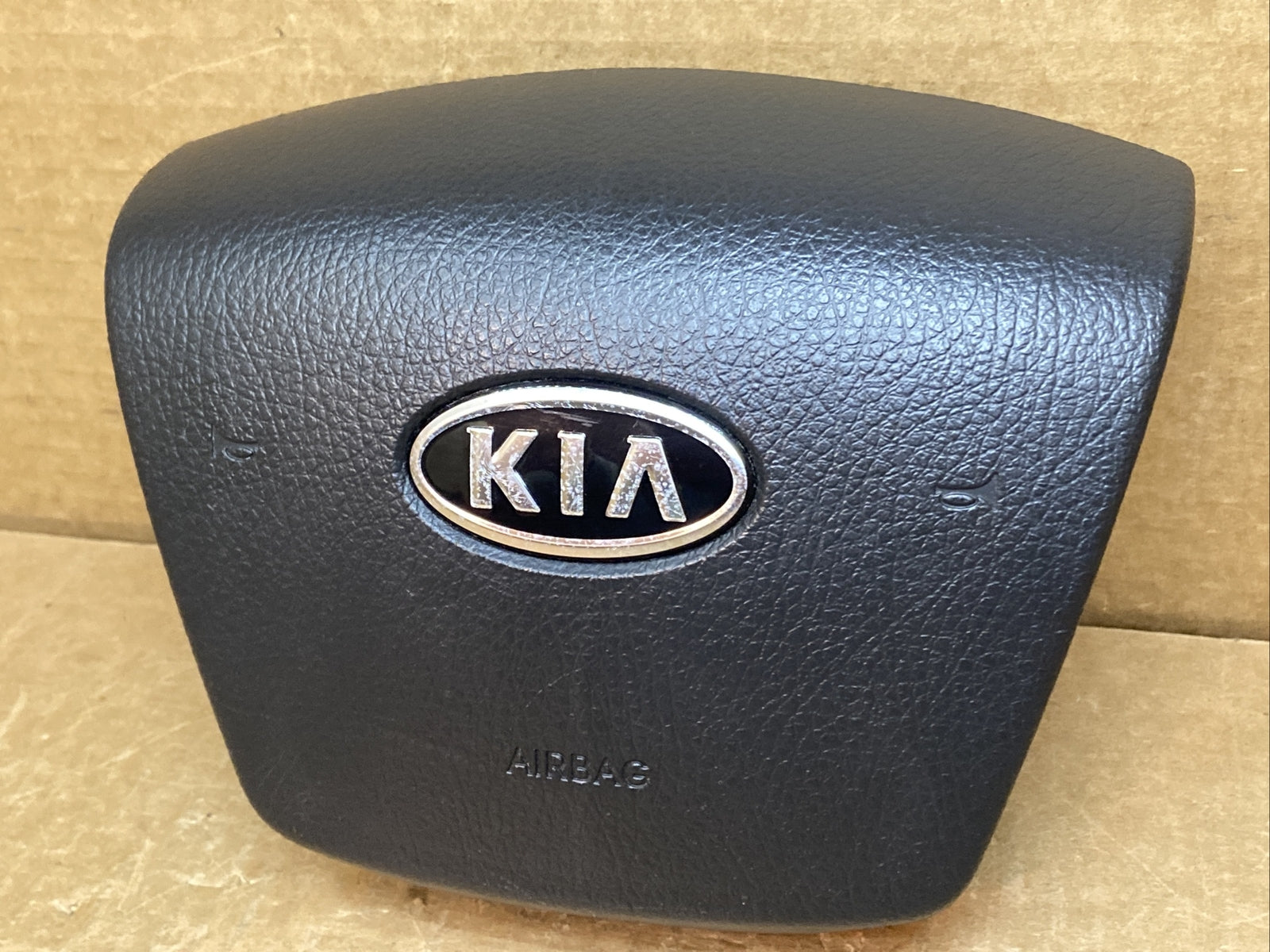 2011 2013 Kia Sorento Front Left Driver Side Steering Wheel Air Bag Airbag Black3