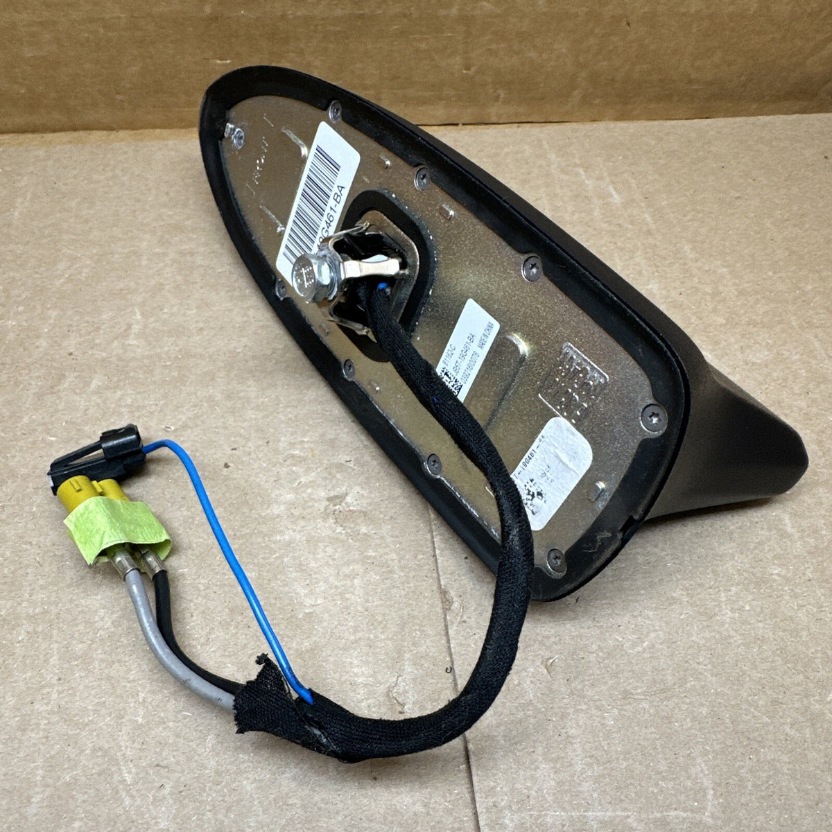 2016 2019 Ford Explorer Roof Antenna Shark Fin Black JB5T 19G461 BA3