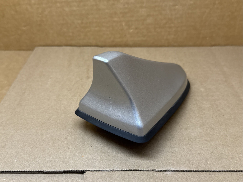 2016 2018 Hyundai Elantra Radio Antenna OEM Silver Platinum 96210 F2010Y8S4
