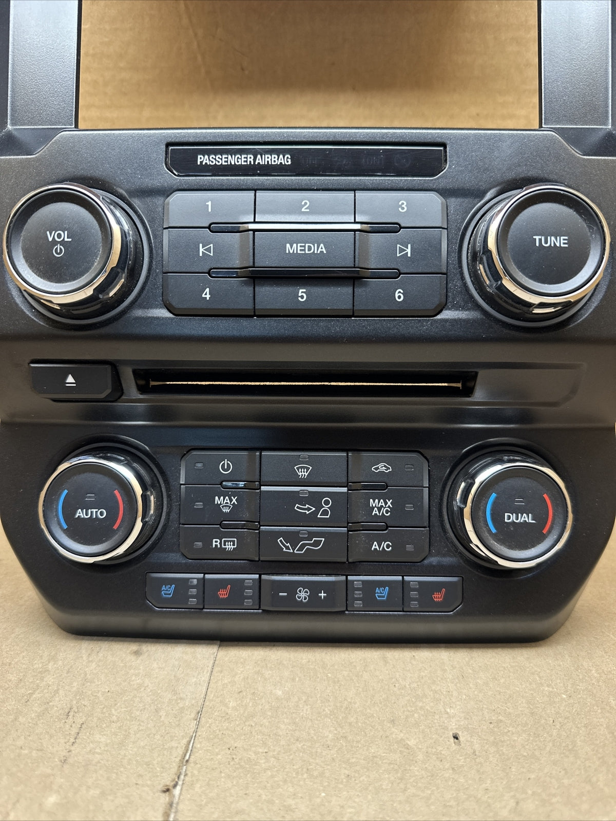 2015 2017 Ford F 150 F150 Temperature Radio Control Panel Bezel FL3T 18E245 ABJ3