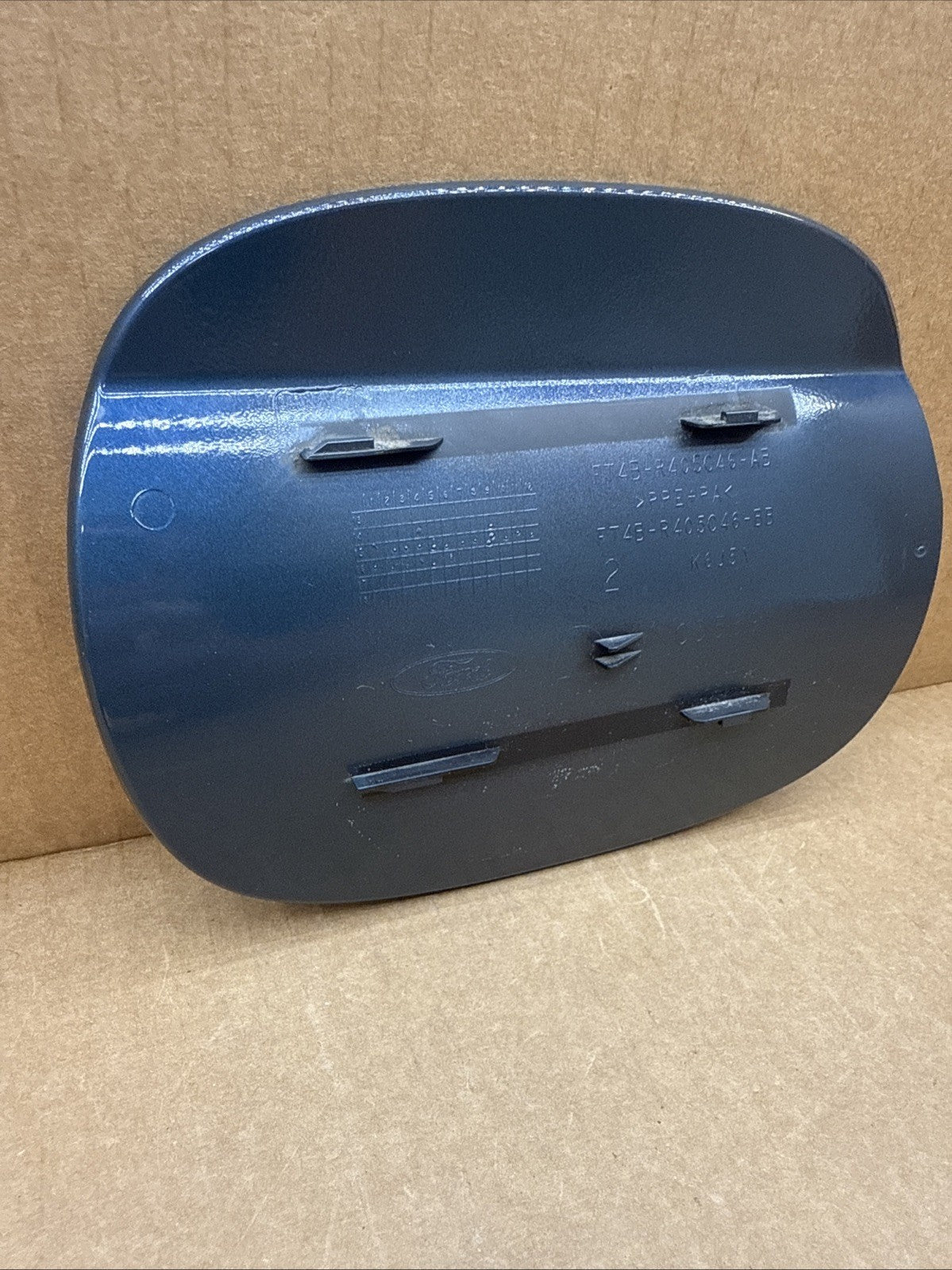 2015 2018 Ford Edge Gas Fuel Door Cover Cap Panel  OEM Blue LC Used6
