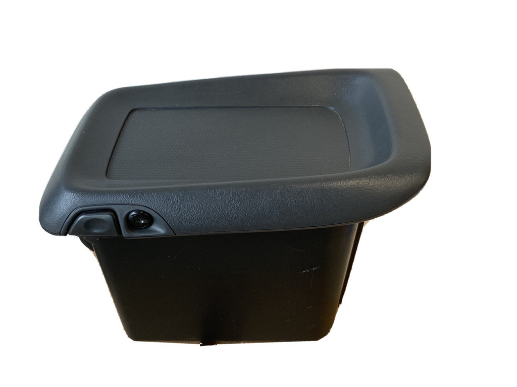99 02 Silverado Tahoe Suburban Yukon Center Console Bin Lid Light Graphite Black0