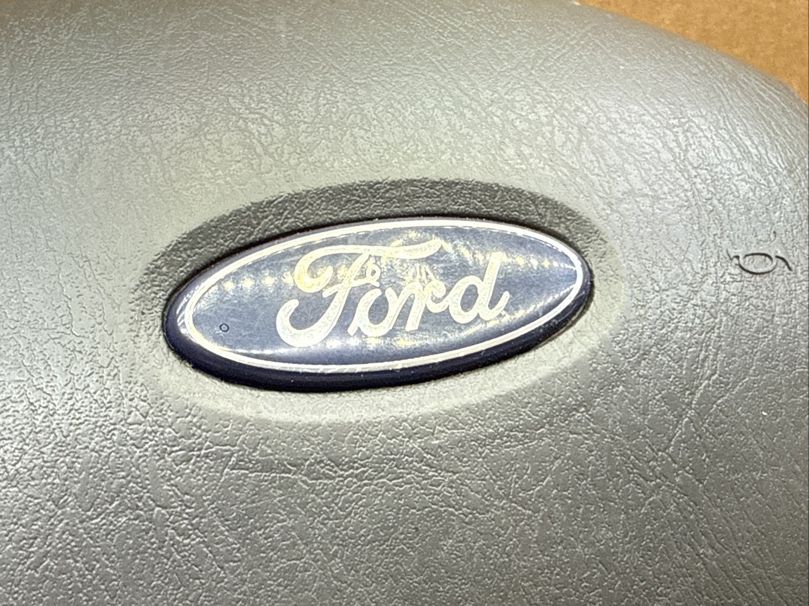 04 08 Ford E150 E250 E350 Front Left Driver Side Steering Wheel Air Bag Airbag 6