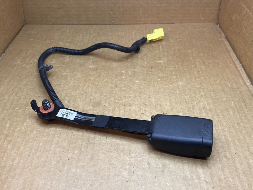 2011 2017 Hyundai Accent Front Left Driver Side Seatbelt Buckle 88830 1R500RY5
