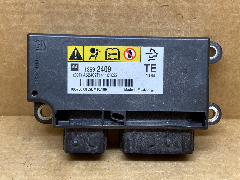 Chevrolet GM Buick Safety Control Module 135924090