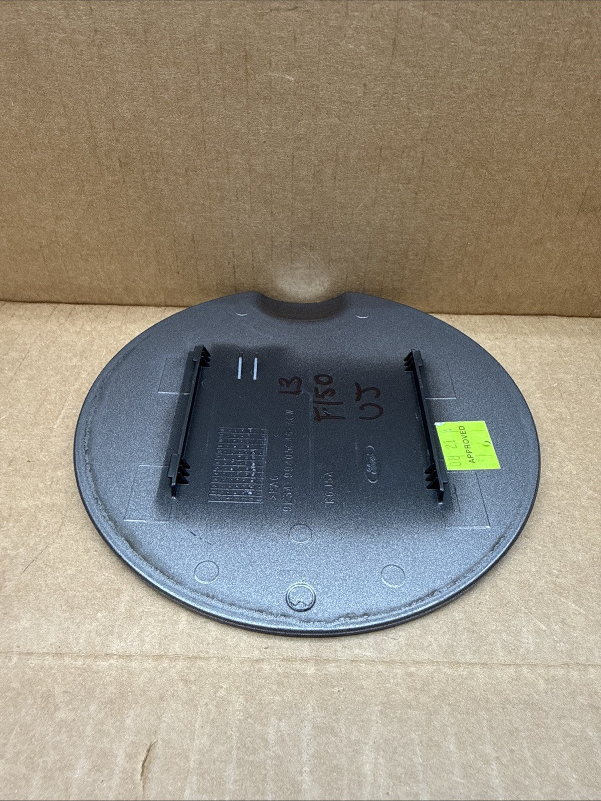 2009 2014 Ford F150 F 150 Fuel Gas Tank Filler Door Lid Cover OEM Gray UJ3