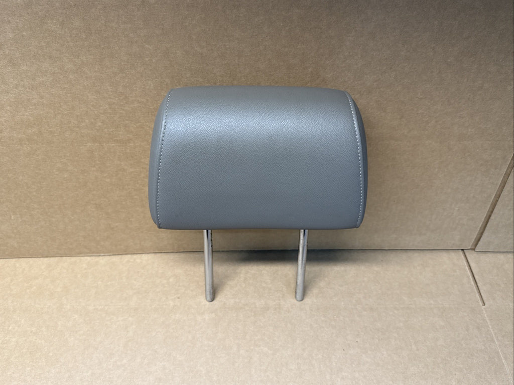 2015 2020 GMC YUKON XL TAHOE SUBURBAN Front Driver Passenger Headrest Gray H2Y1