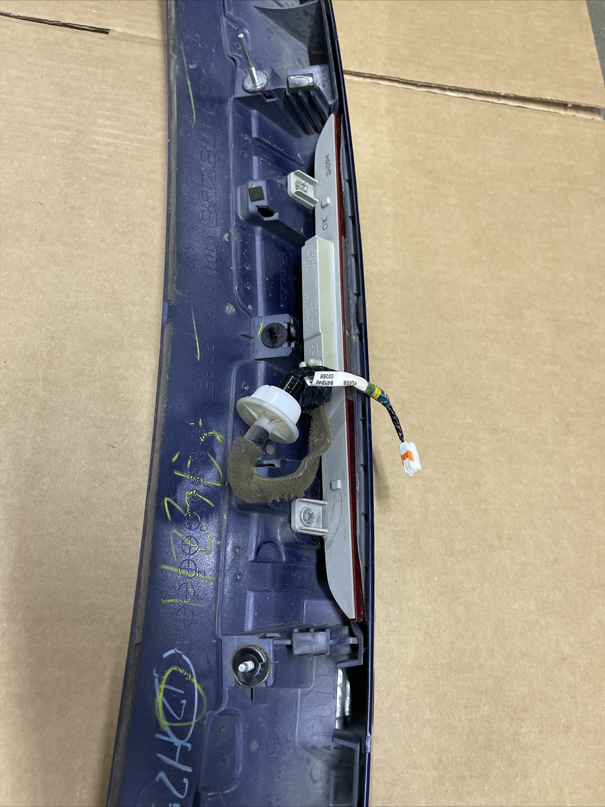 2007 2015 MAZDA CX 9 CX9 REAR LIFT GATE SPOILER 3RD THIRD BRAKE Blue PAINT 35J7