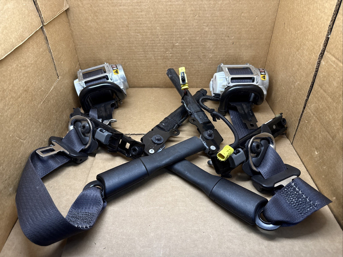 2014 2020 Impala Front Seat Belt Seatbelt Retractor Set Pair Black Left Right0