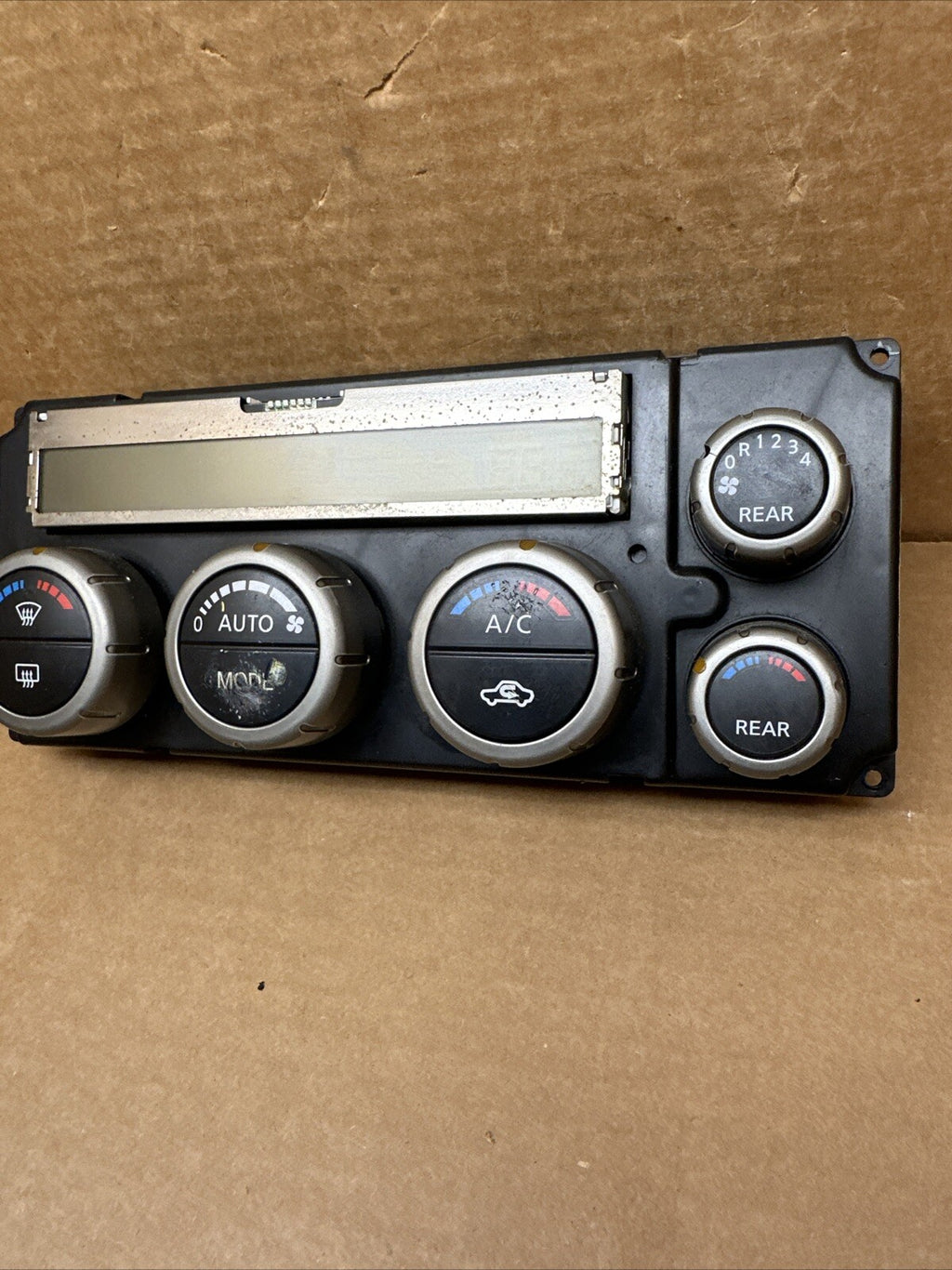 2005 2007 Nissan Pathfinder Temp Temperature Climate Control OEM 27500EA50A4