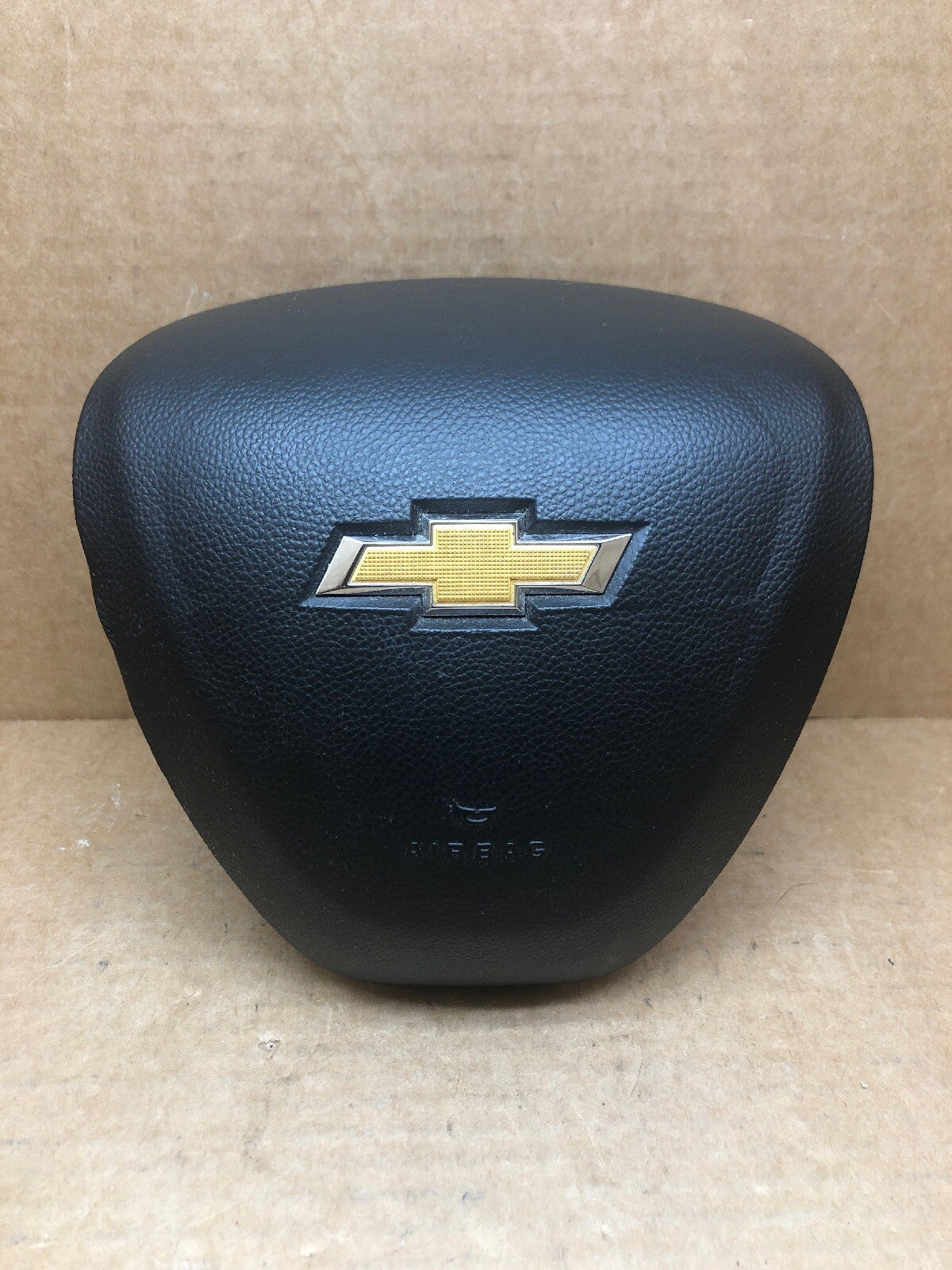 2016 2017 2018 2019 CHEVY SPARK DRIVER WHEEL AND DRIVER KNEE AIRBAG BLACK OEM1
