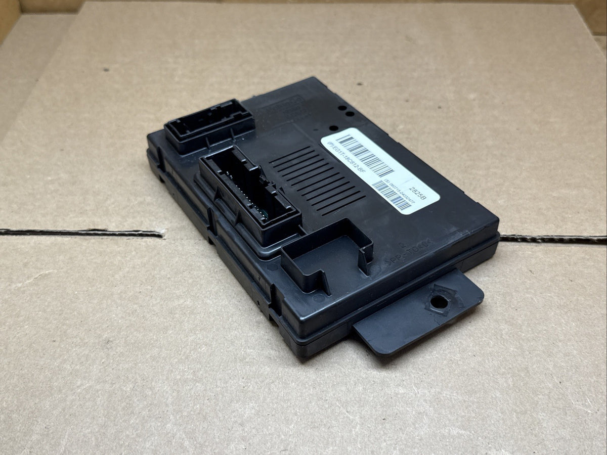 2014 2018 FORD TAURUS OEM CLIMATE CONTROL MODULE TEMP CONTROL EG1T 18C612 BF3
