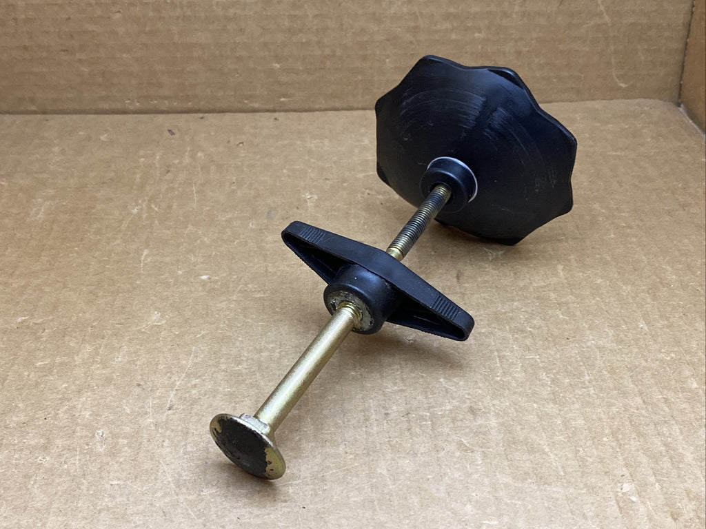 09 20 Charger Challenger 01 20 Chrysler 300 Spare Tire Hold Down Retaining Bolt2