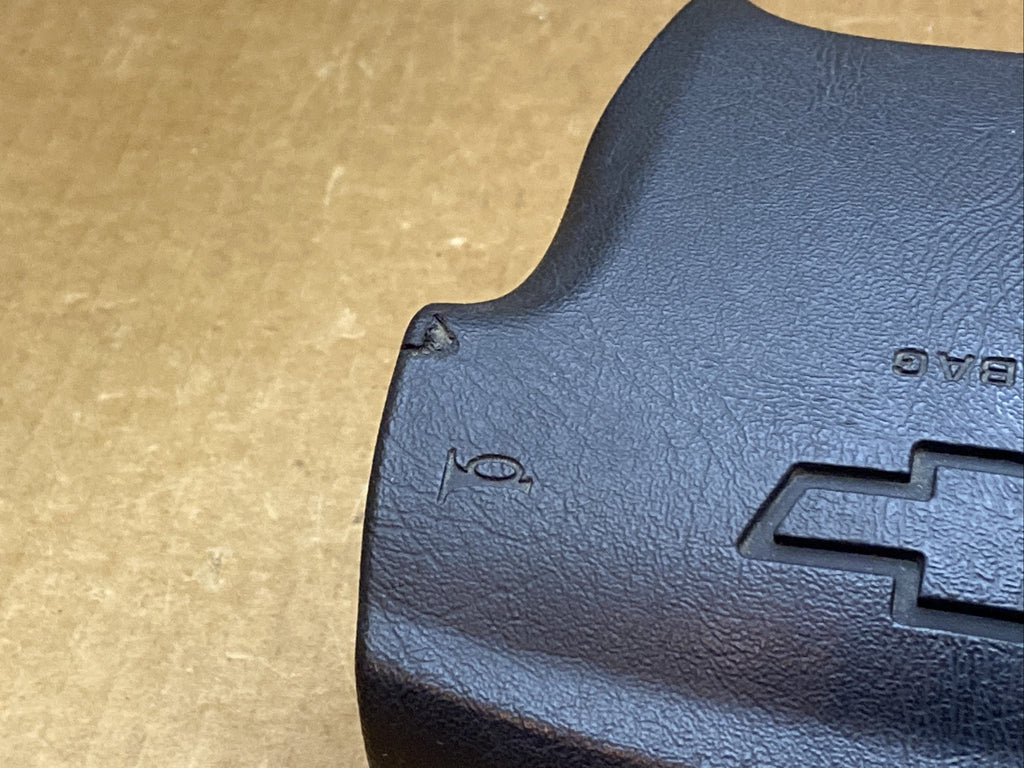 03 06 SILVERADO EXPRESS FRONT LEFT DRIVER STEERING WHEEL AIRBAG AIR BAG ONE PLUG7