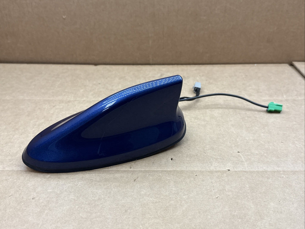 2018-2020 Nissan Rogue Murano Shark Fin Antenna Blue RBY 28208 7FH0A SCRATHED0