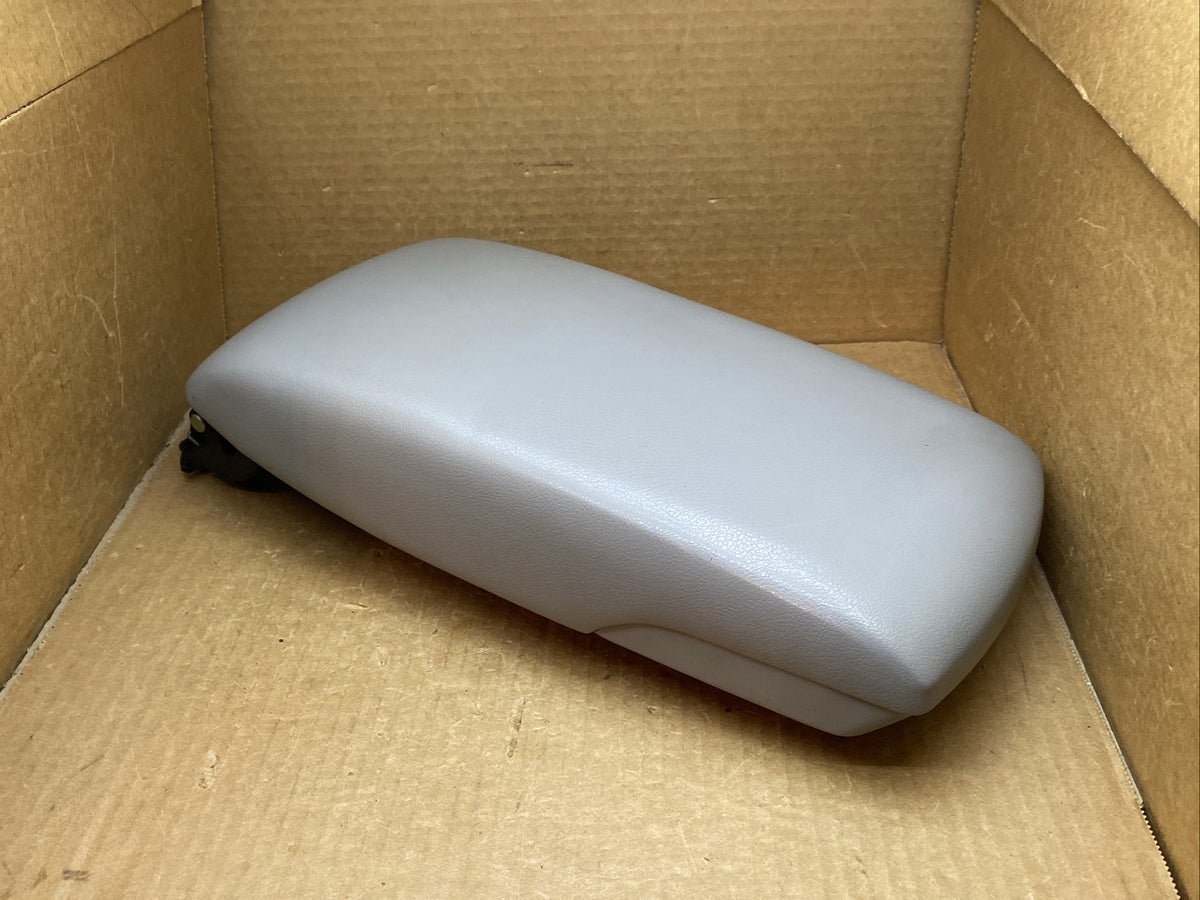 2007 2011 Toyota Camry Center Console Lid Cover Armrest Arm Rest Ash Gray FB130