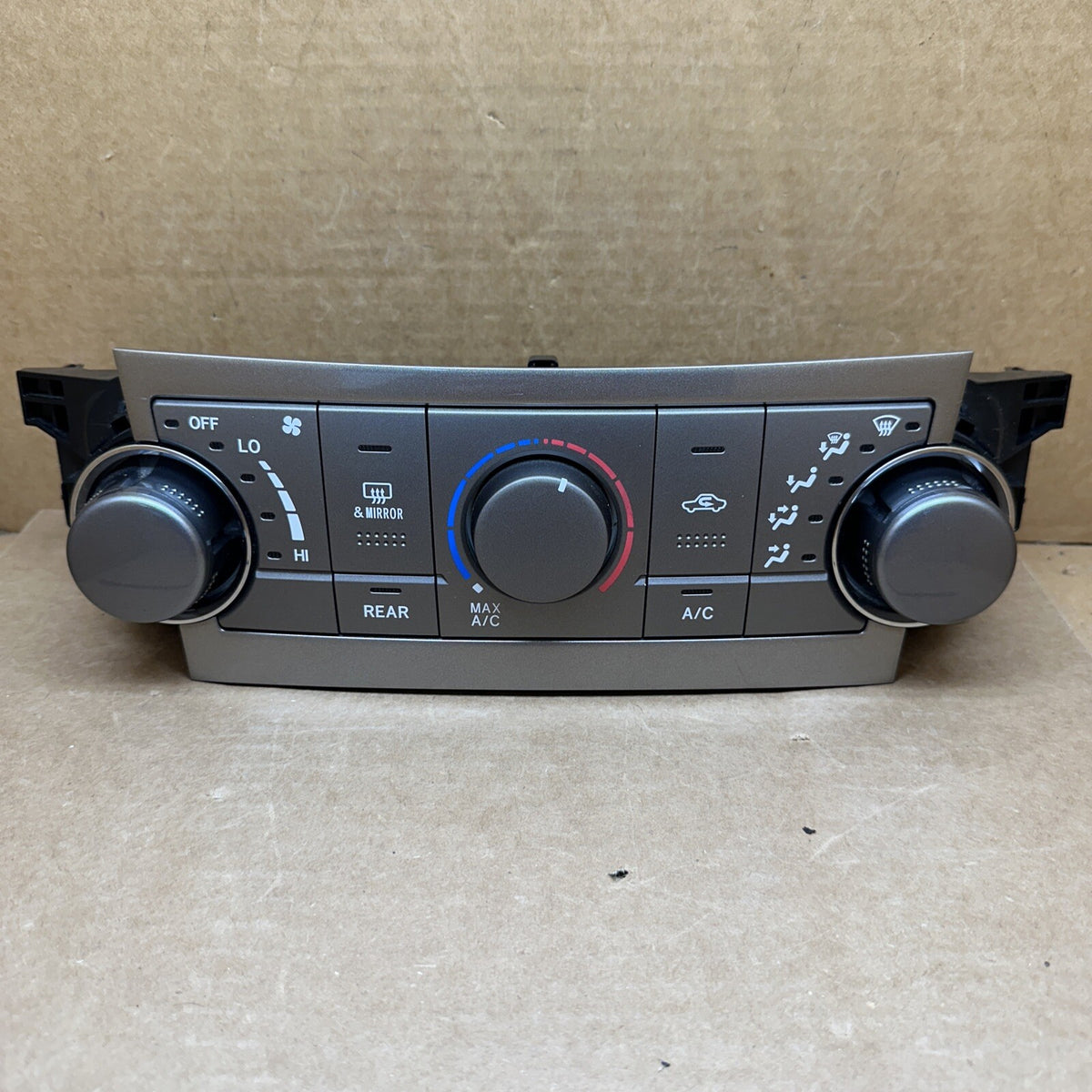2011 2013 Toyota Highlander Temperature Temp Control Unit OEM 55900 485000