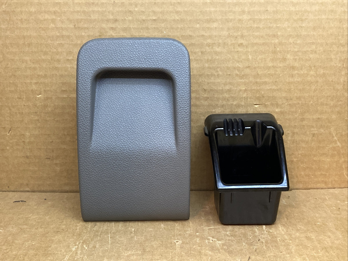 2007 2013 Silverado Sierra Dash Ash Tray Ashtray Dark Titanium OEM W/ Insert0