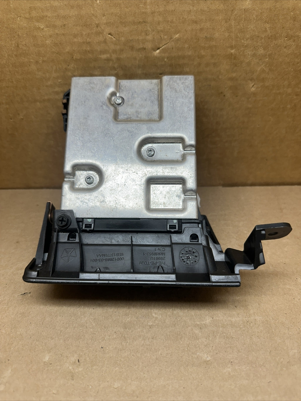 2010   2012 Dodge Ram Trailer Brake Towing Control Switch 56029431AE3