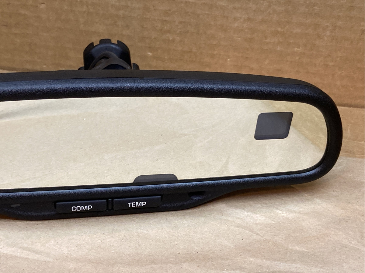 02 06 Chevy Suburban Tahoe Yukon Rear View Mirror Auto Dim Compass GNTX 177 C52