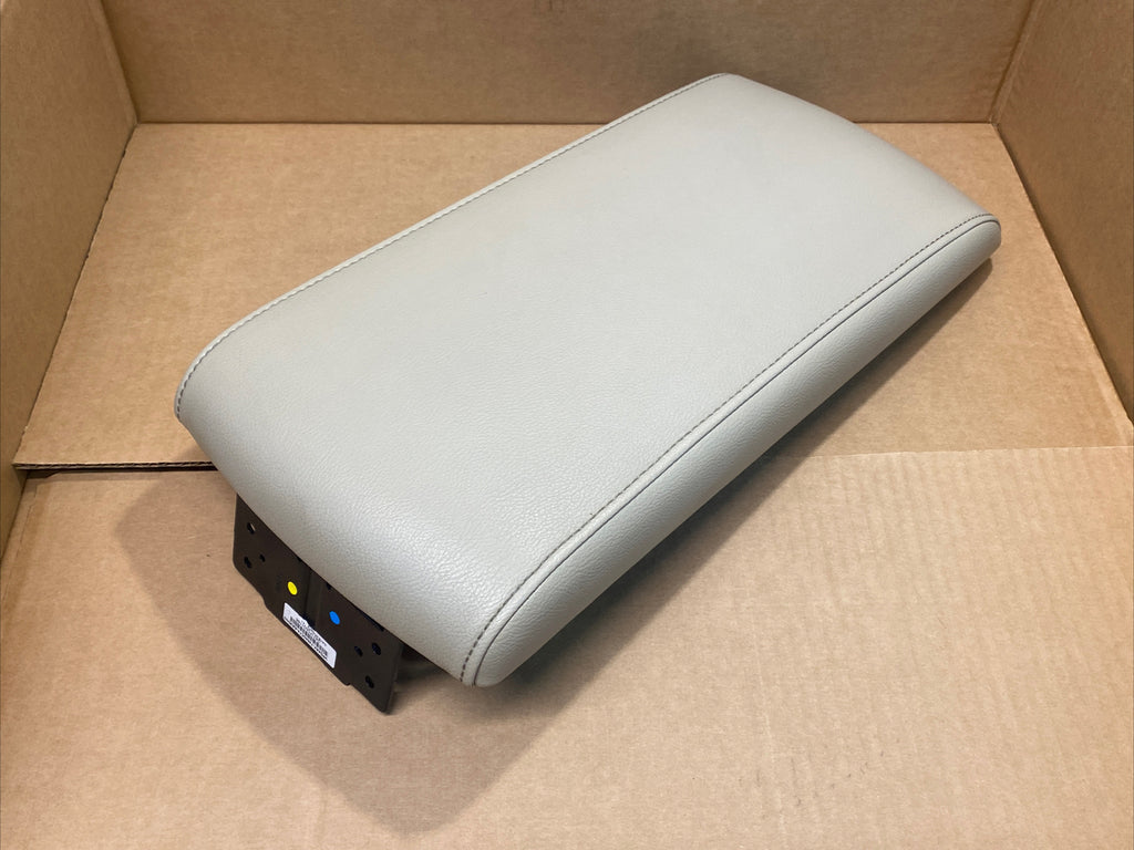 2013 2019 Ford Flex Center Console Arm Rest Armrest Storage Lid Cover OEM Tan3