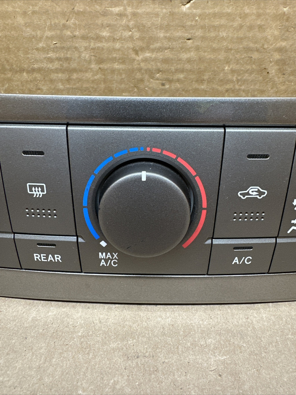 2008 2013 Toyota Highlander Climate Temp Temperature Control 55900 0E2104