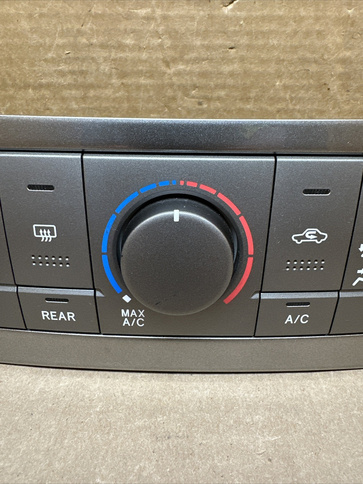 2008 2013 Toyota Highlander Climate Temp Temperature Control 55900 0E2104