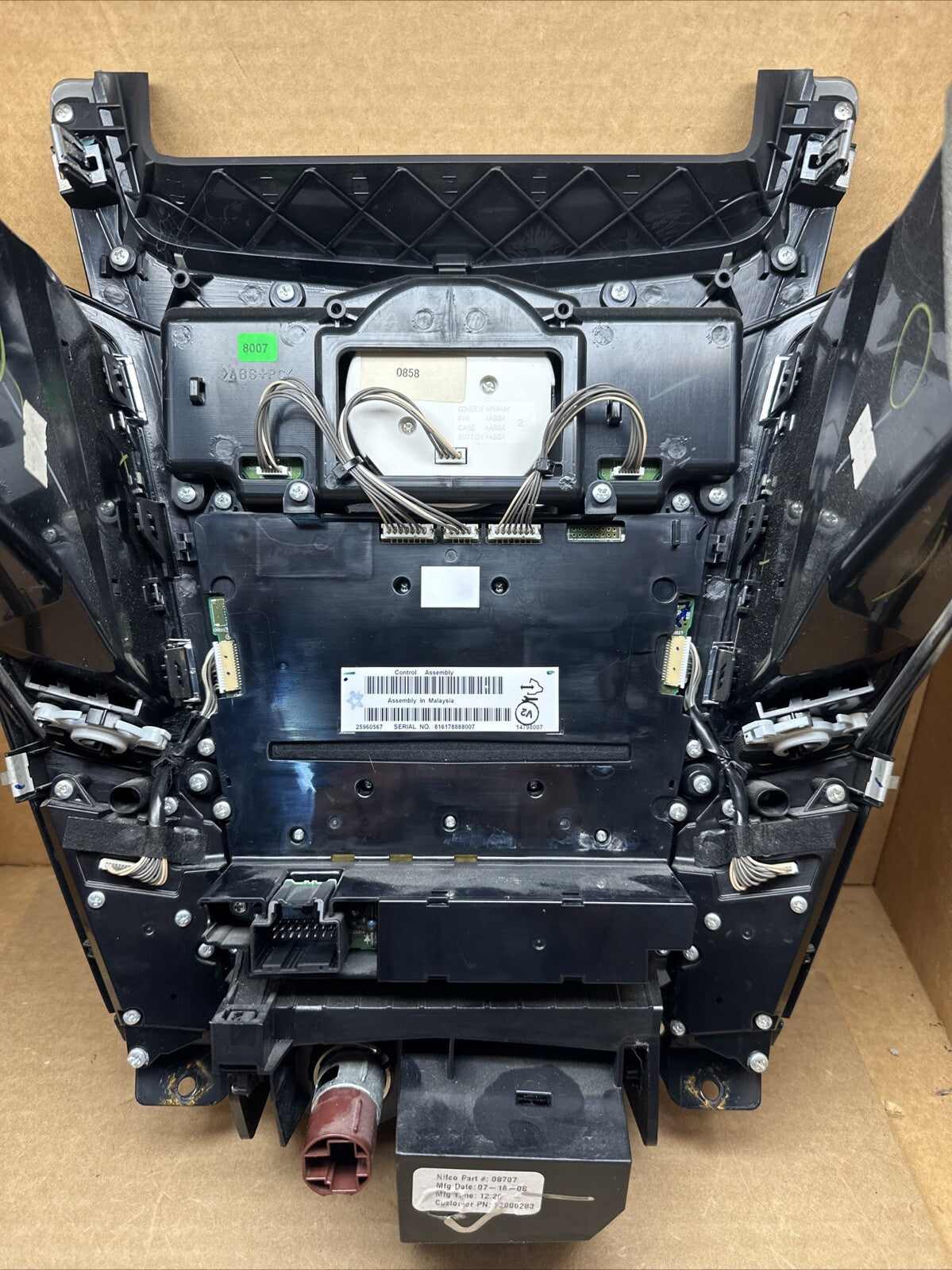2008 2012 CADILLAC CTS RADIO CLIMATE CONTROL PANEL BEZEL OEM 259605676