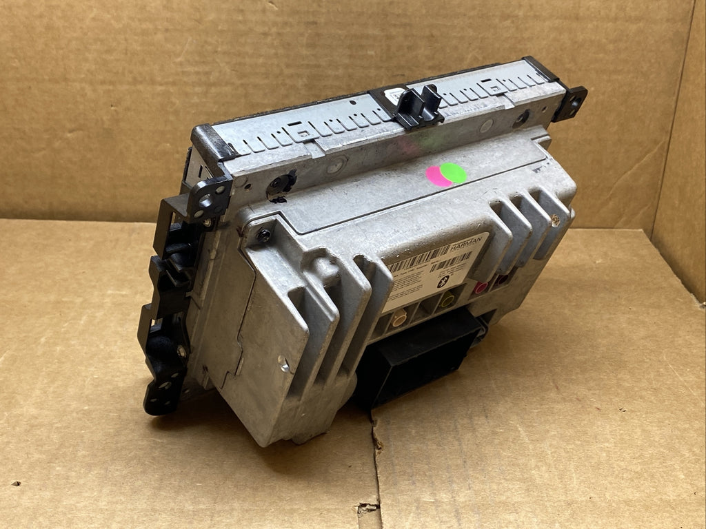 Jeep Cherokee RAM GPS Navigation VP3 Radio 8.4 Display Screen OEM 68238621AE3