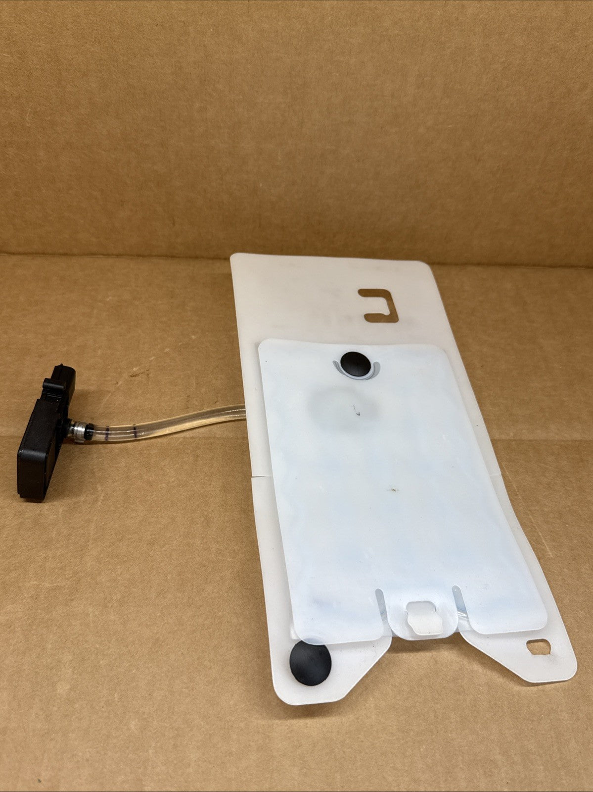 2017 2025 CHRYSLER PACIFICA  SEAT OCCUPANT SENSOR MODULE OEM 68403127AA2