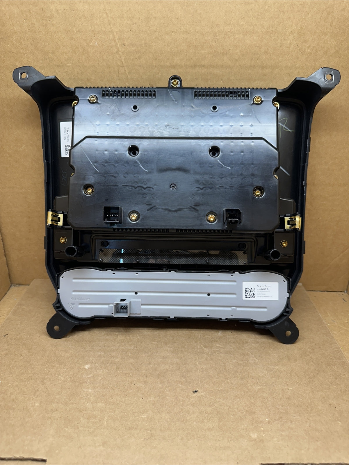 2015 2018 Chevy Silverado Sierra Screen Radio Display Panel Bezel 234857414
