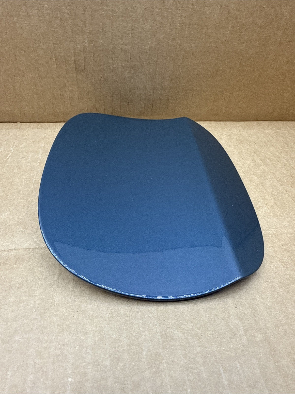 2015 2018 Ford Edge Gas Fuel Door Cover Cap Panel  OEM Blue LC Used8