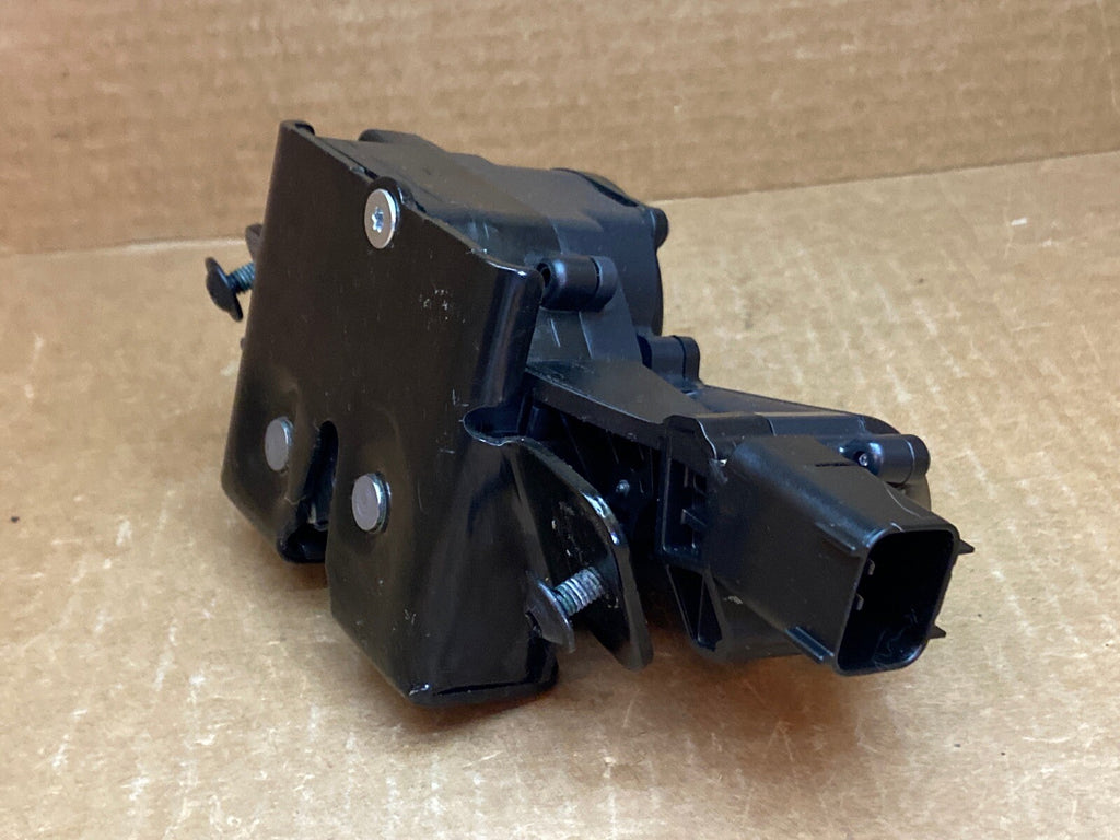 07 17 Chevrolet Cadillac GMC Power Liftgate Lift Gate Actuator Latch 135034672