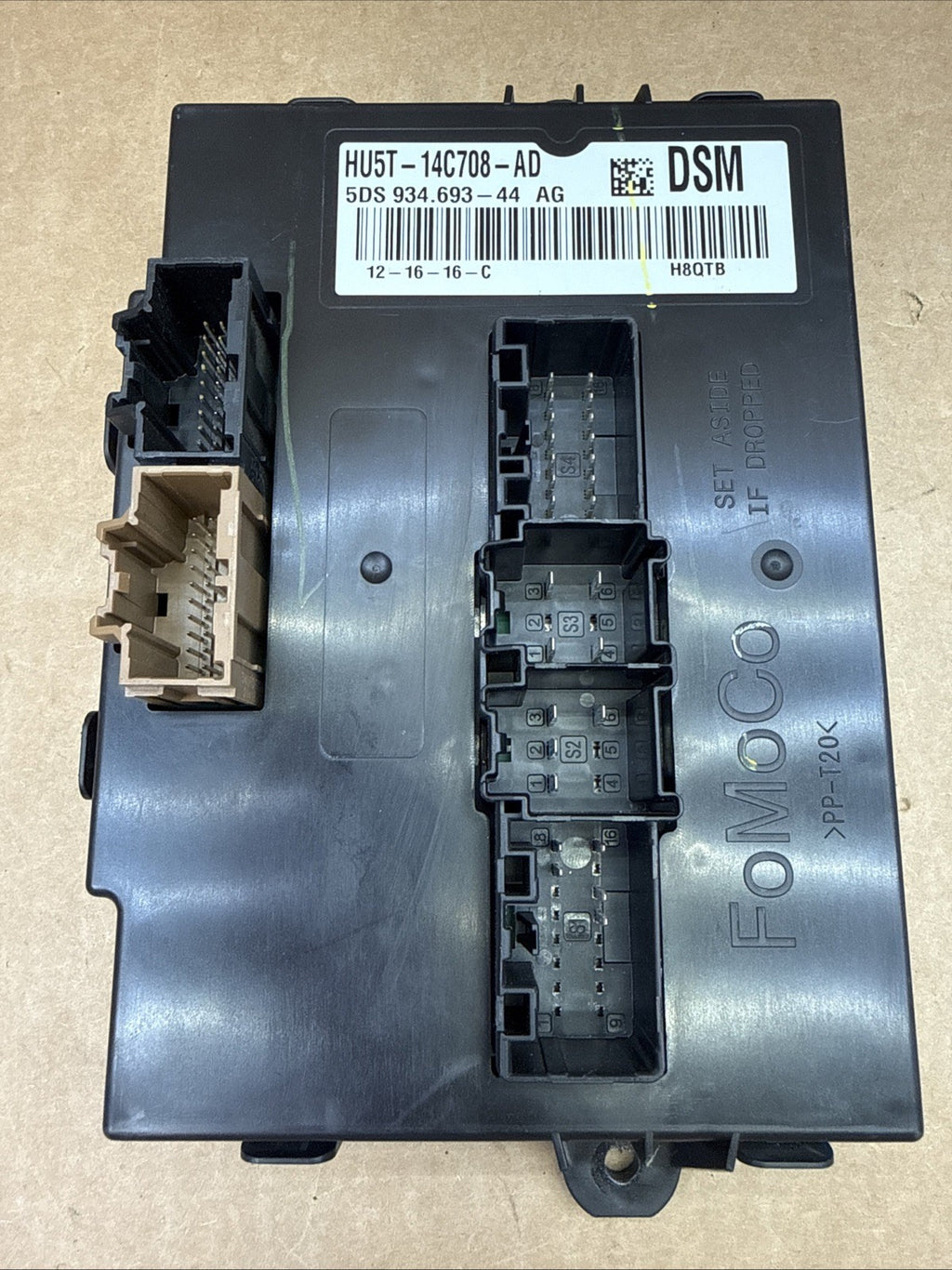 2017-2020 Fusion Front Left Driver Seat Memory Control Module HU5T-14C708-AD3