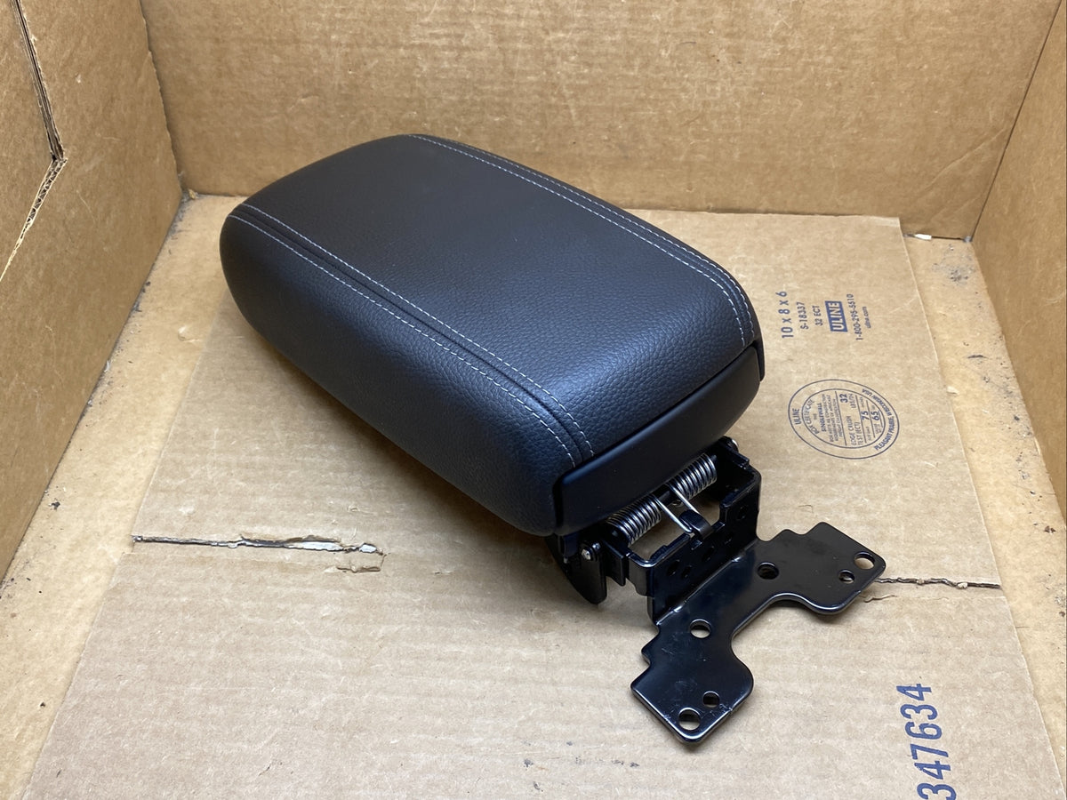 2018 2020 Kia Rio Center Console Lid Cover Top Arm Rest Armrest Black4