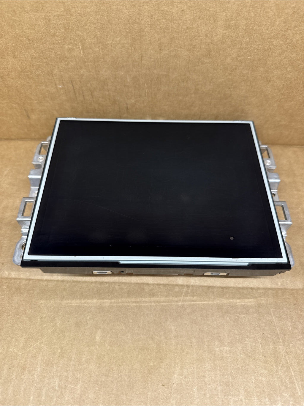 2022 2024 RAM 1500 CLASSIC DASH 8.4" SCREEN DISPLAY MONITOR OEM 68494521AD1