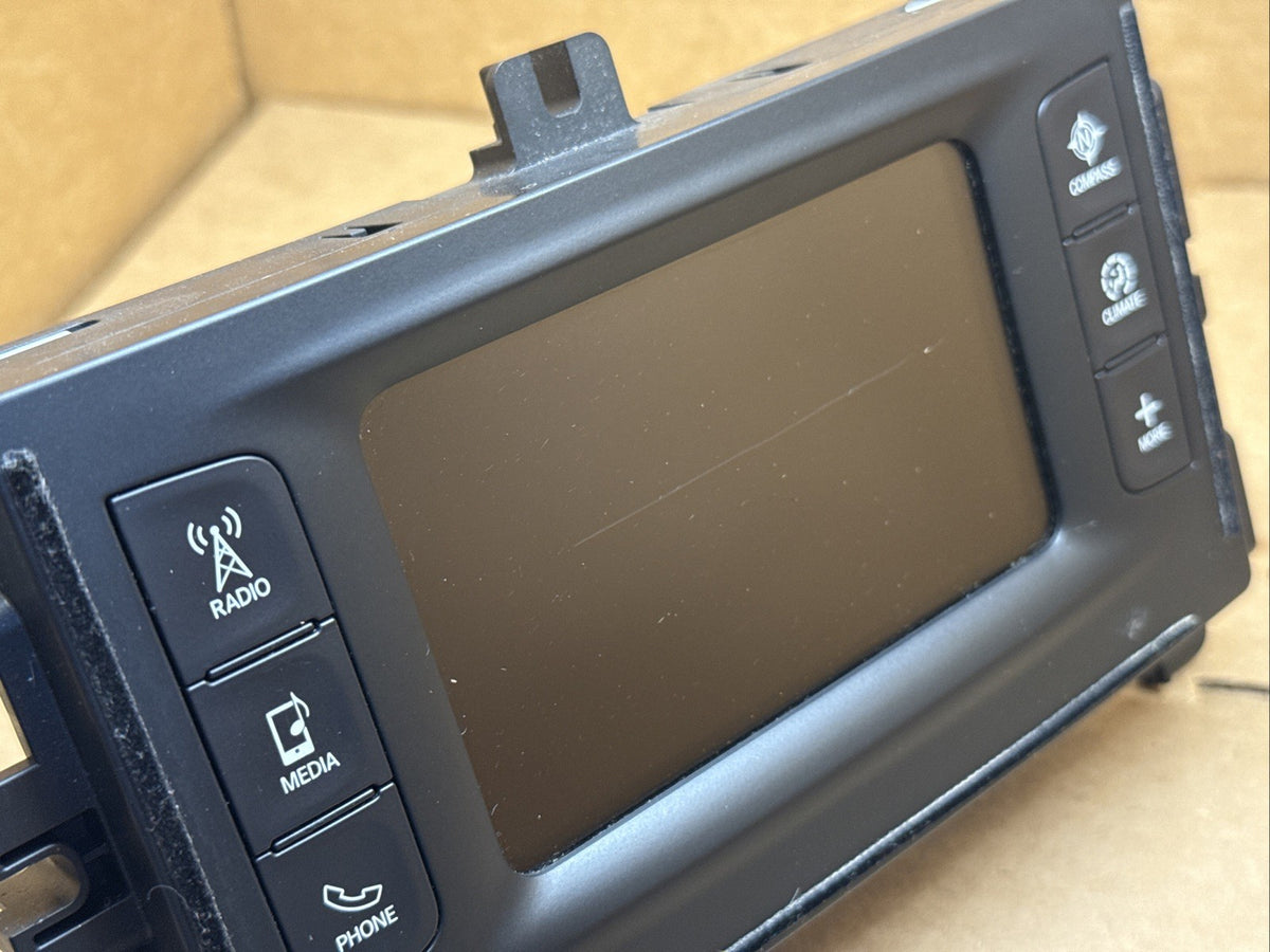 2015 2016 Chrysler 200 5" Radio Display Info Screen VP2 P68237069AC 68237069AC7