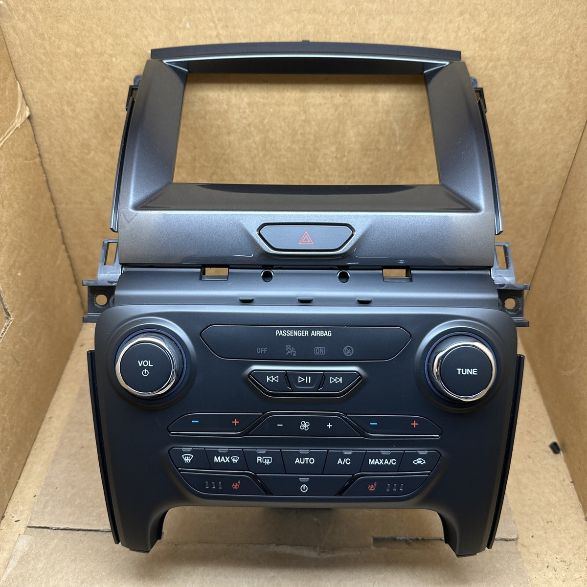 2019 2021 FORD RANGER RADIO CLIMATE CONTROL SWITCH PANEL KB3T 18E245 SE3ENX OEM0