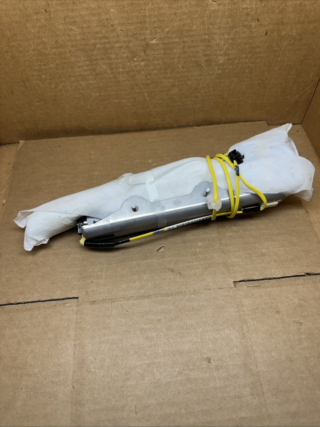 2016 2022 Toyota Prius Front Left Side Driver Seat Air Bag Airbag5